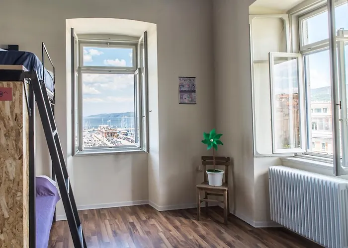 Hostel Controvento *