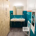 Auberge de jeunesse Controvento *